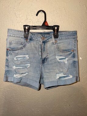 Aeropostale size 8 Distressed jeans shorts